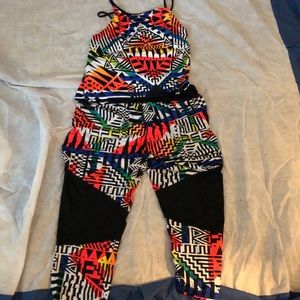 2 piece work out suite